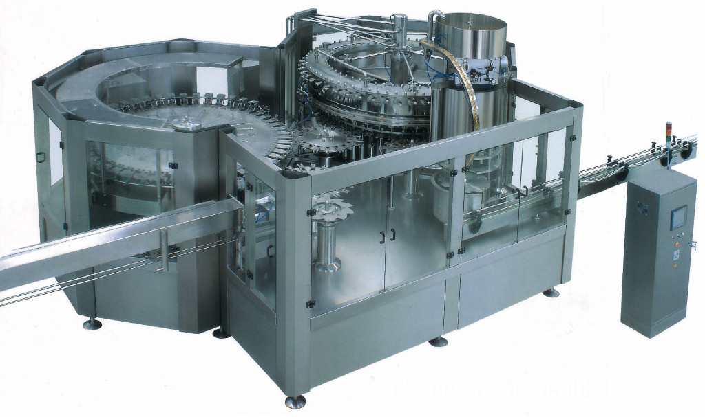 上部采用透明玻璃门对设备进行监控